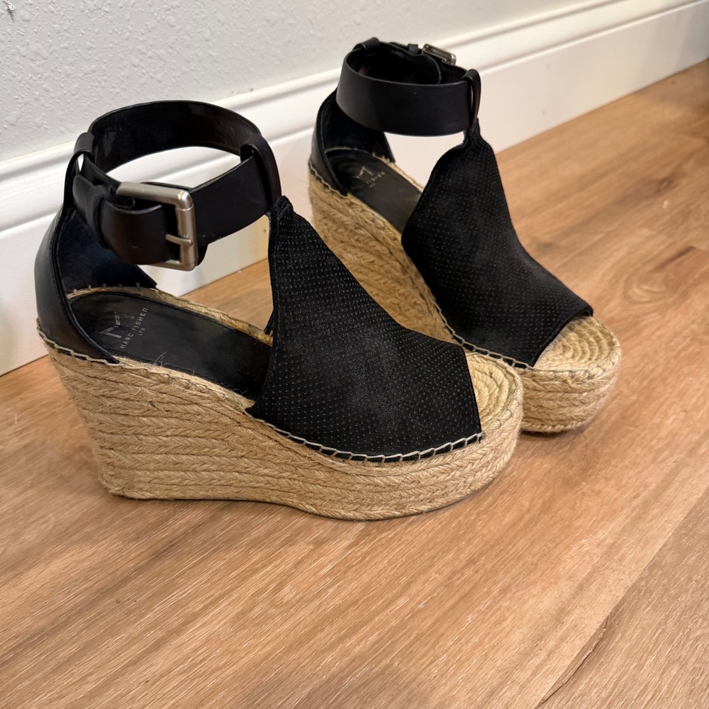 Marc Fisher MLANNIE Wedge Sandal Women 7.5 Black Leather Espadrille Platform